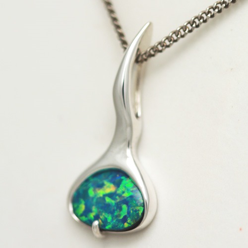 Stirling silver Pendant with OPAL DOUBLET 